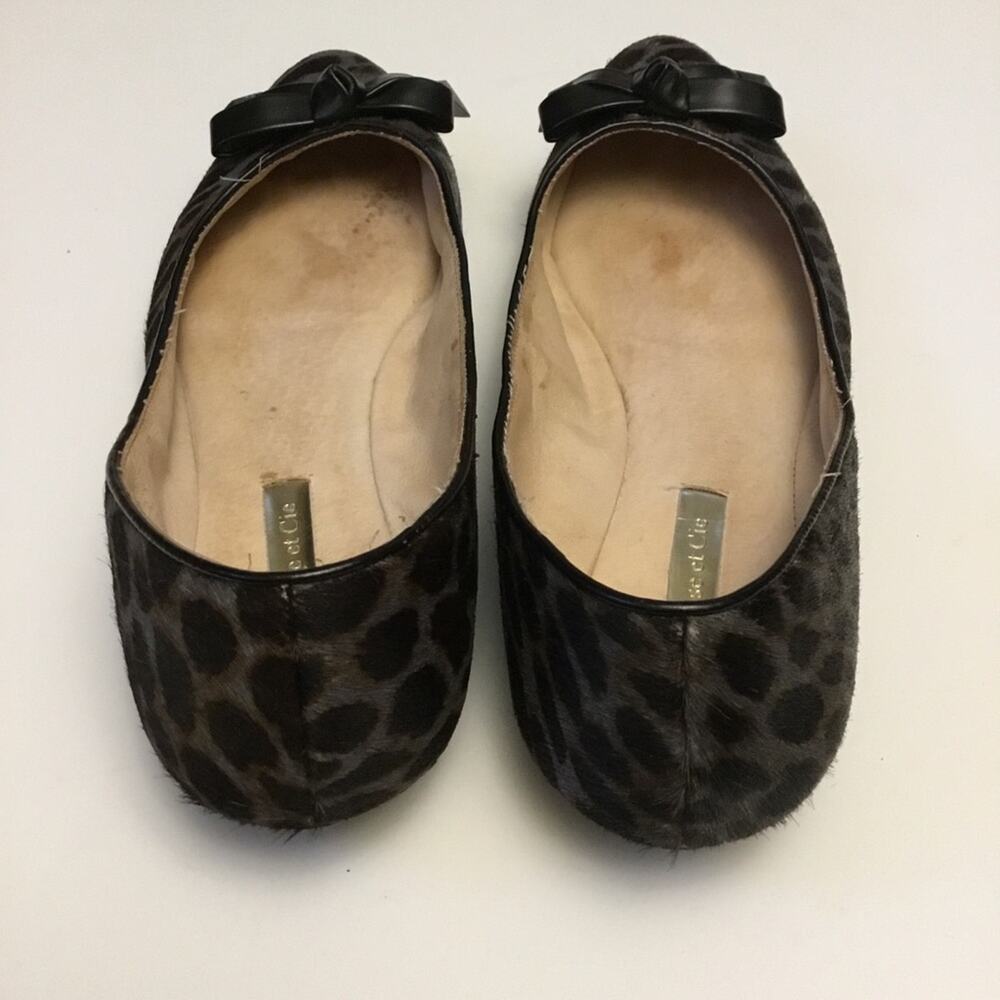 Louise et Cie Light Gray Zebra Pattern Flats - Picture 2 of 6